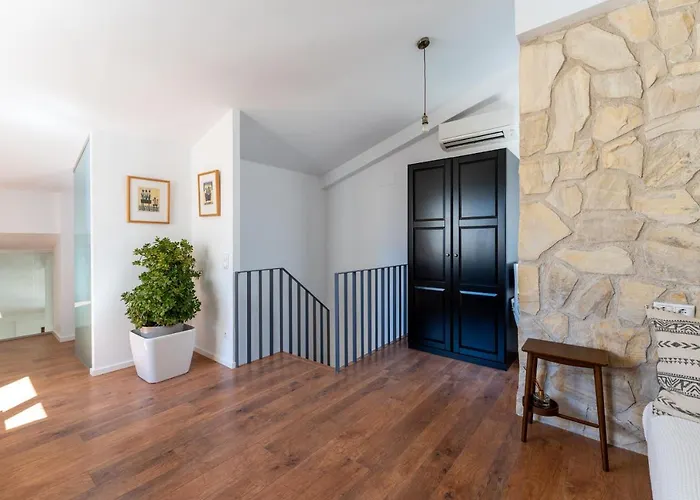 Sant Josep 11 By Costablancarent Denia